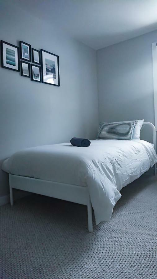 أوتاوا Spacious 3 Bdrm Home Near Downtown المظهر الخارجي الصورة
